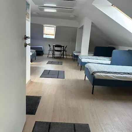 Apartmanhotel Devenyi One Stop Nyugati Train Station *