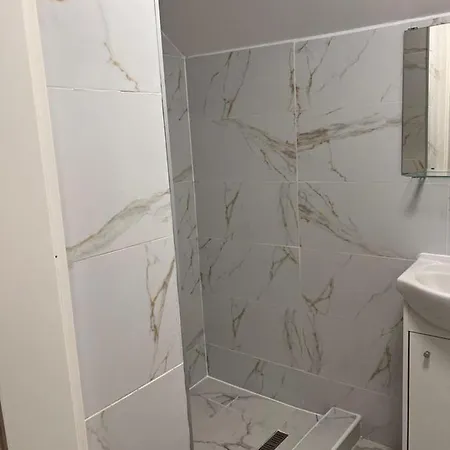 Apartmanhotel Devenyi One Stop Nyugati Train Station