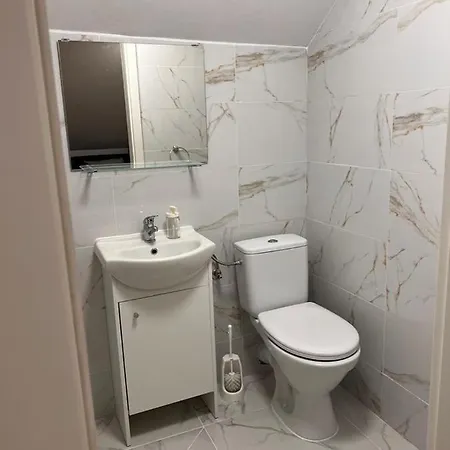 Apartmanhotel Devenyi One Stop Nyugati Train Station *